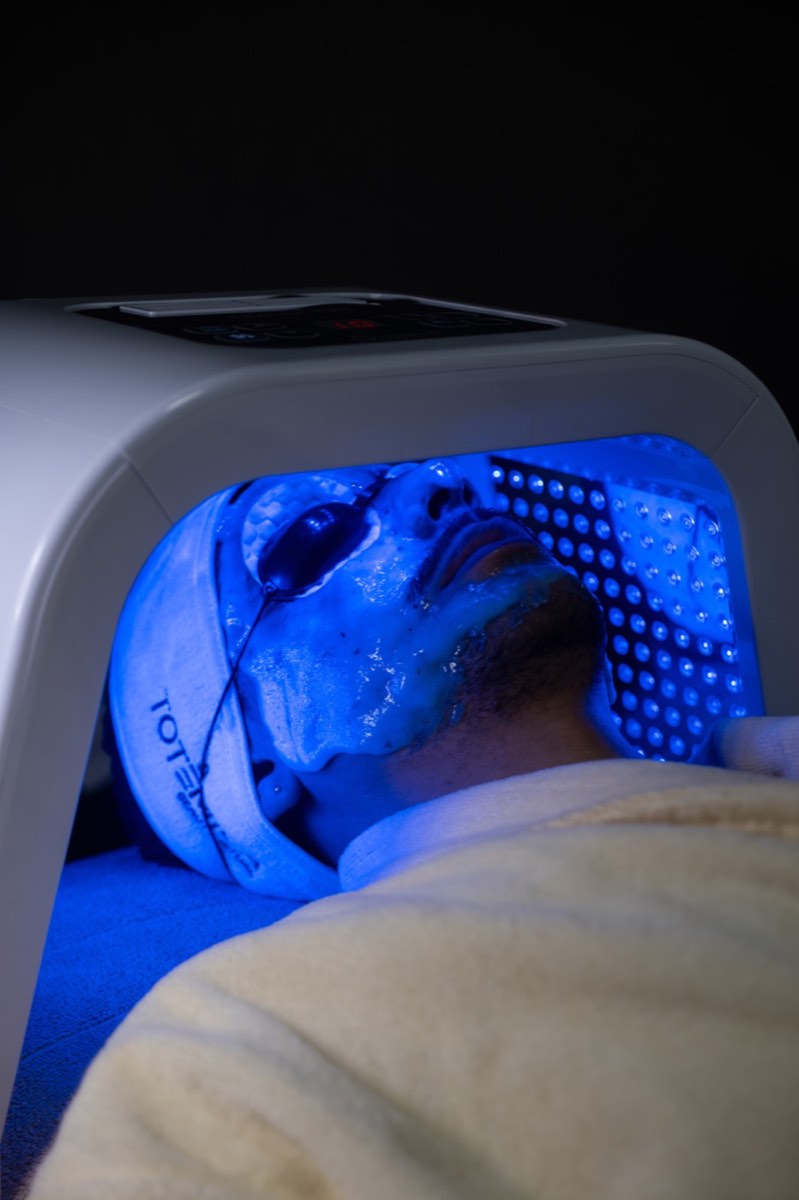 Limpieza facial con rejuvenecimiento